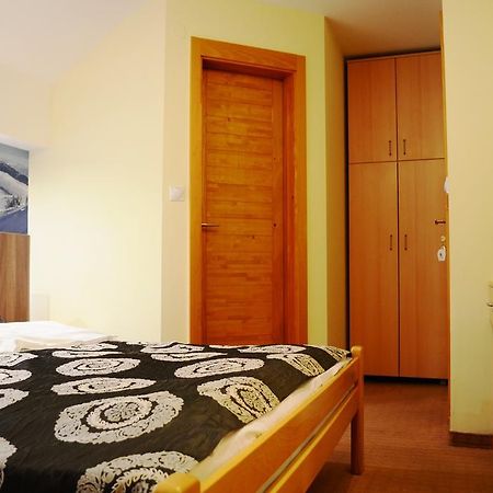 Guesthouse Lucic Jahorina Extérieur photo