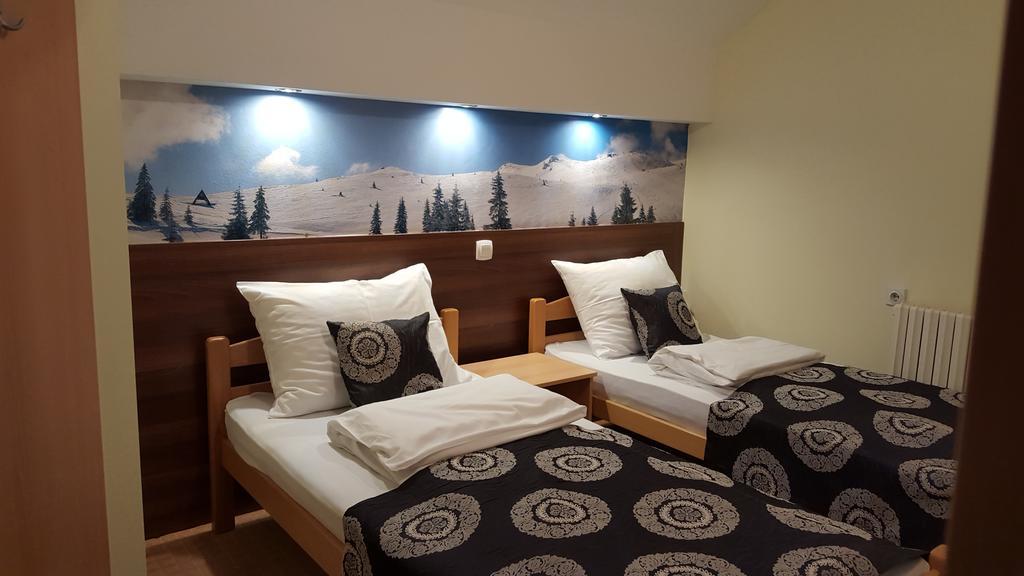 Guesthouse Lucic Jahorina Extérieur photo